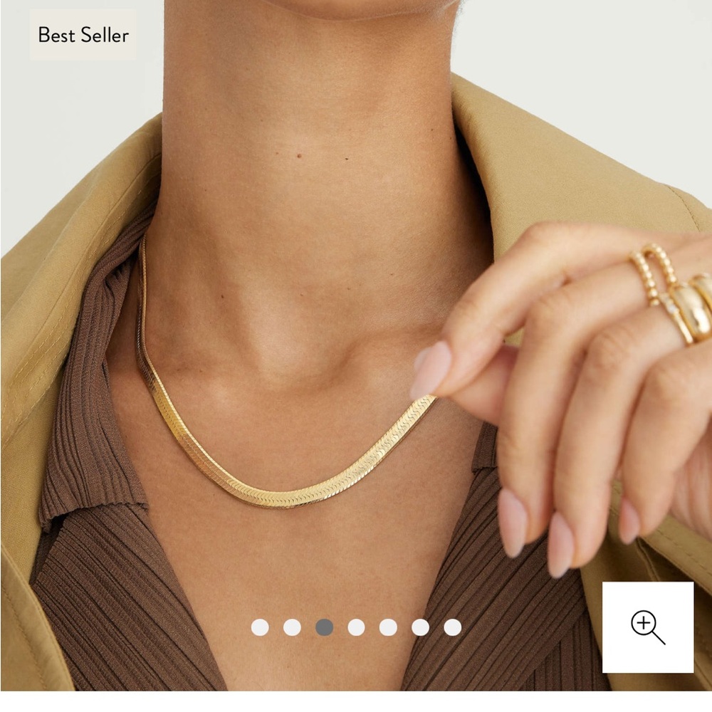 Mejuri Bold Herringbone Chain Necklace